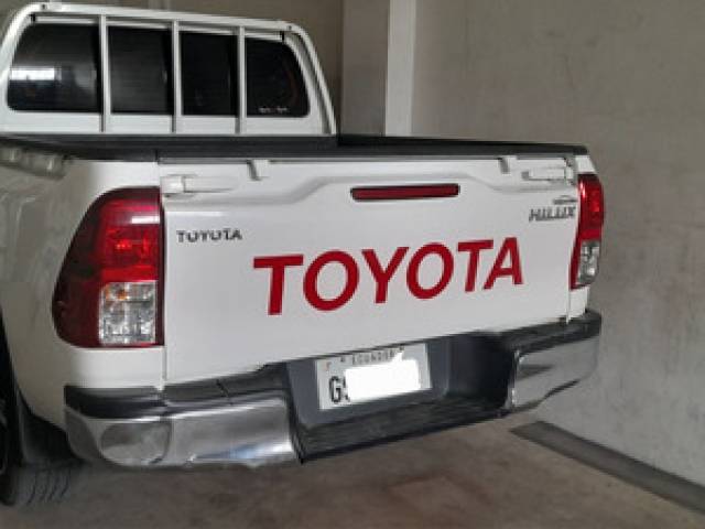 Toyota Hilux Versión especial 2018 automático Guayaquil