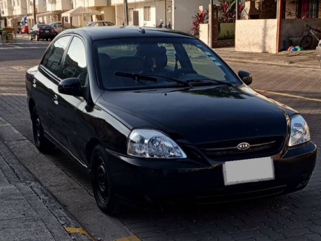Kia RIO STYLUS Sedan usado gasolina negro $7.499